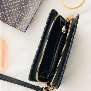 Tory Burch Smartphone Wristlet